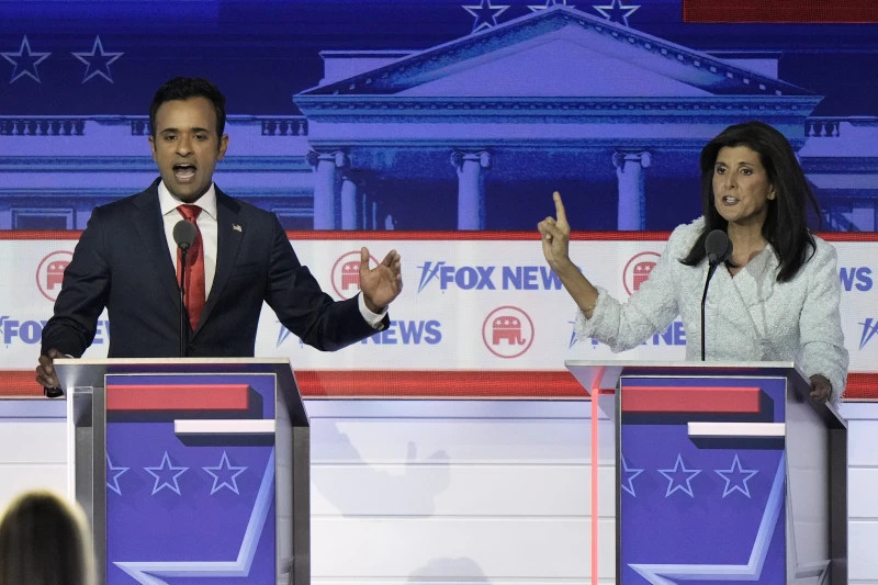 GOP 2024 Hopefuls Try to Position as Trump's Successor at Recent Primary Debate